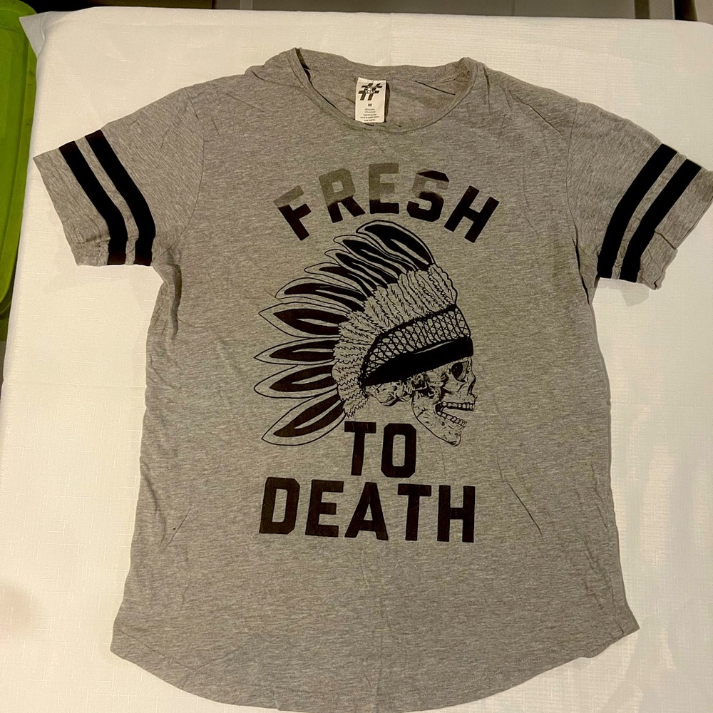 Take That Shirt Mens S Indian Skull Graphic Grey Short Sleeve Crew Neck Pullover